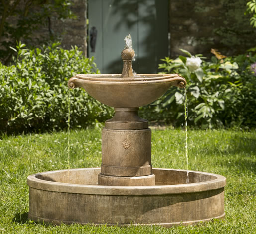 Borghese in Basin Fountain