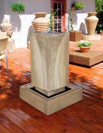 Ribbed Monolith Fountain