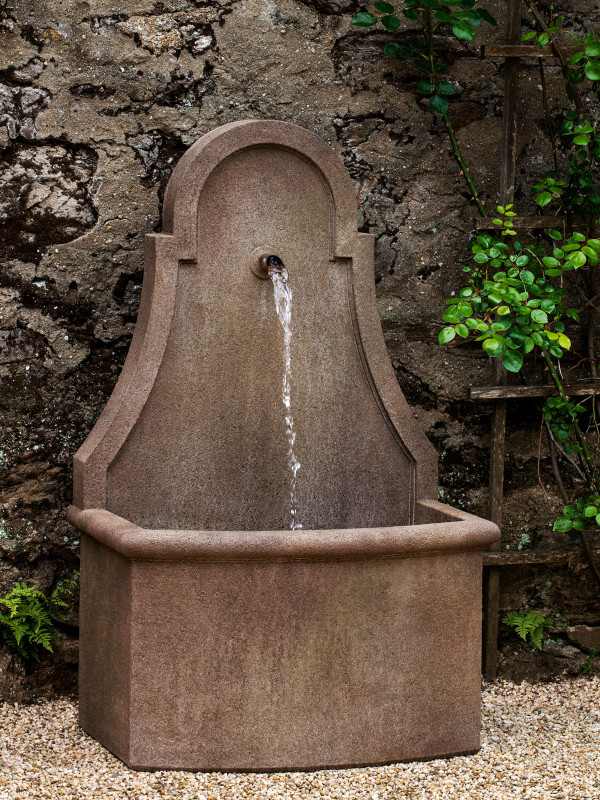 Closerie Wall Fountain