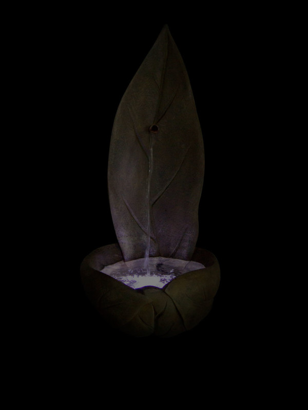 Standing Leaf Fountain