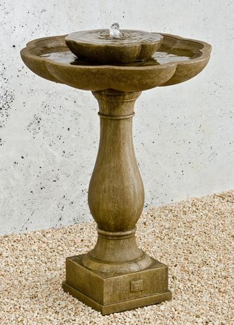 Flores Pedestal Fountain