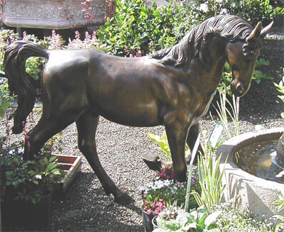 Large Prancing Pony